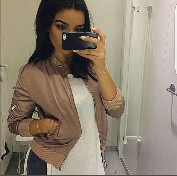 SOLD. - Picture 5 of 8